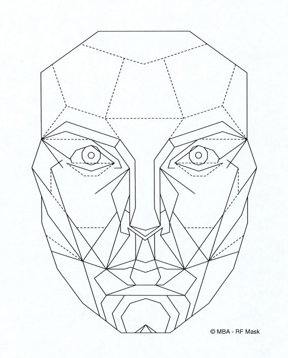 the-facial-masks-01-repose-frontal.jpg